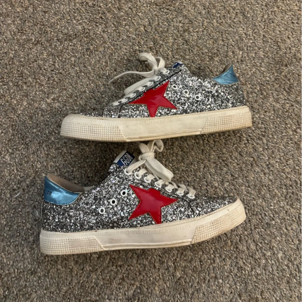 Golden Goose May Sneaker - Picture 3 of 8